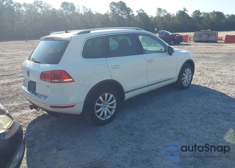 2011 Volkswagen Touareg Vr6 Sport из США, поврежденный, VIN WVGFF9BPXBD005639